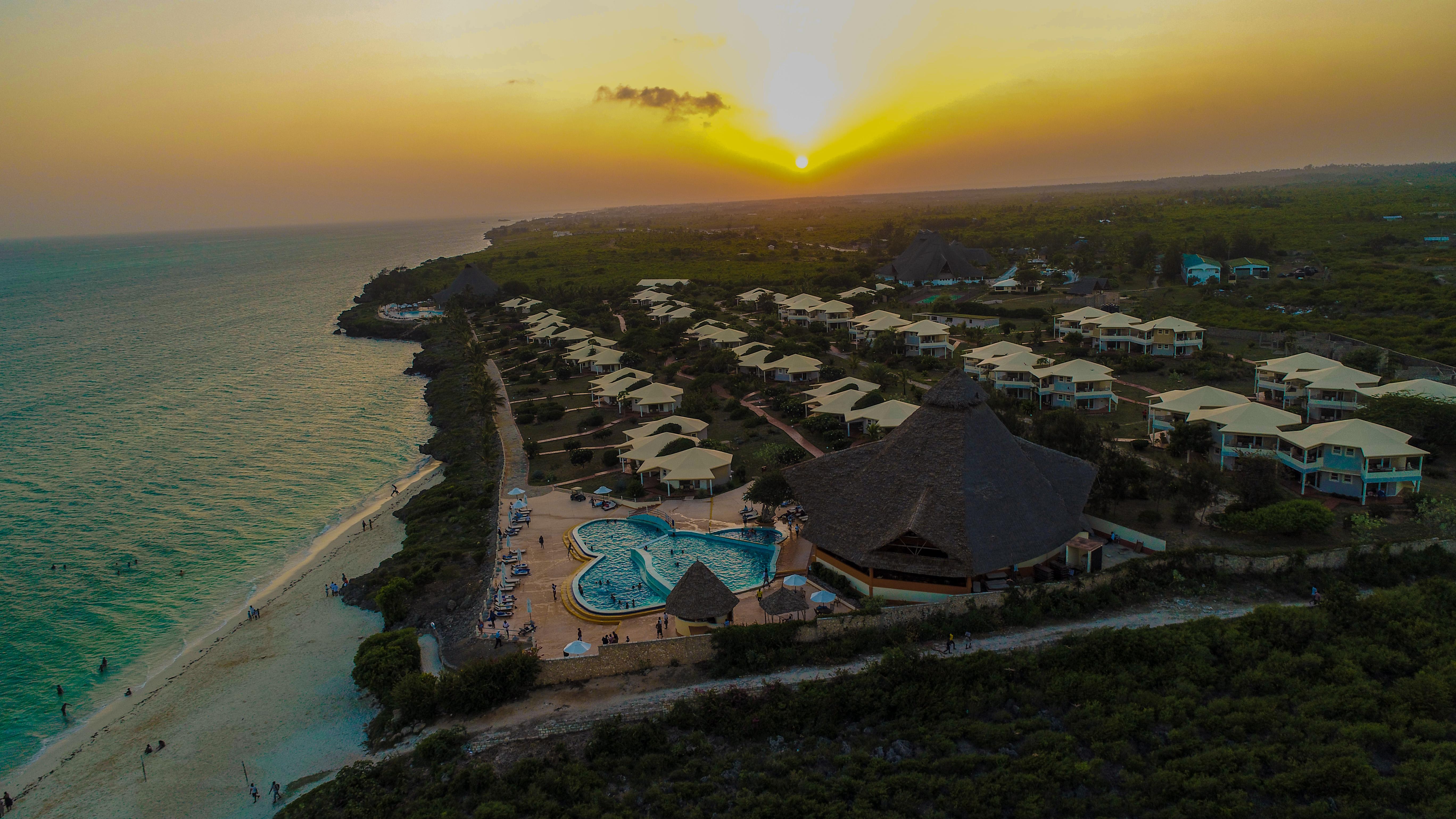 Hotel The One Watamu Esterno foto