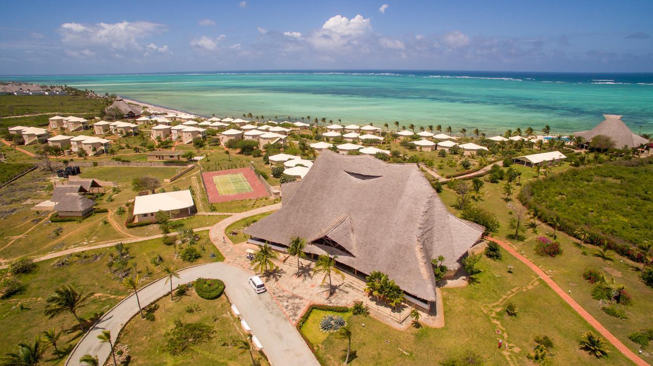 Hotel The One Watamu Esterno foto
