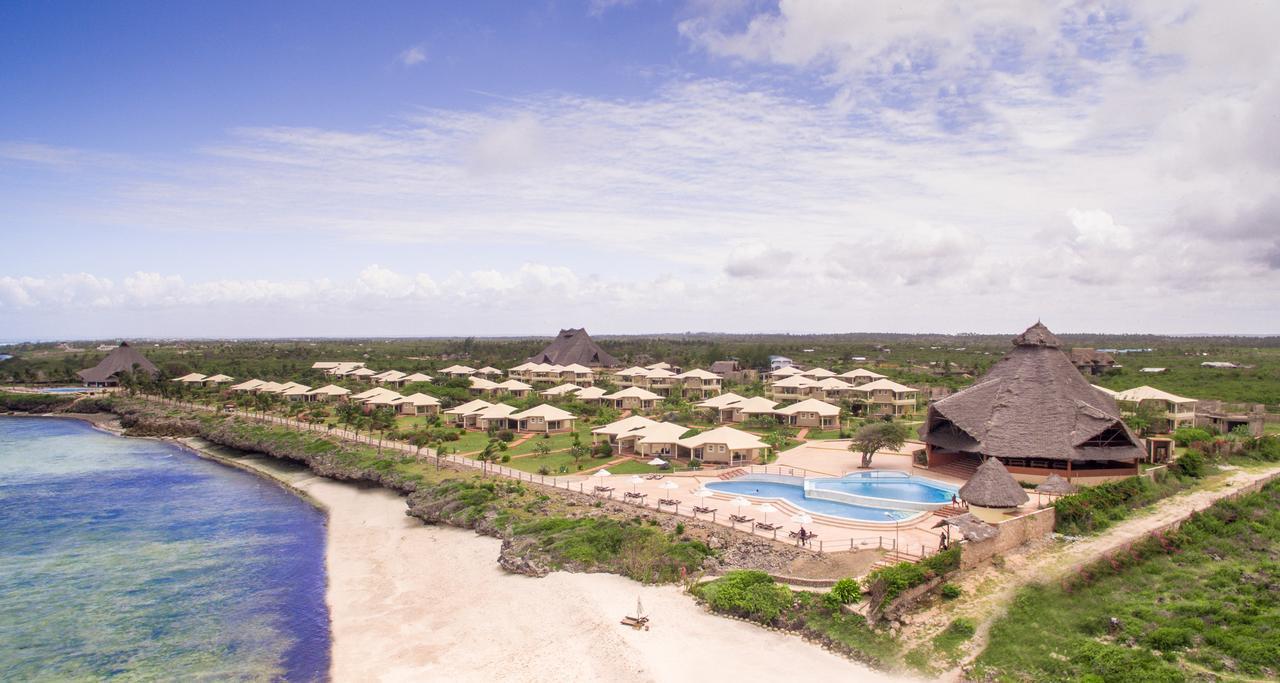 Hotel The One Watamu Esterno foto